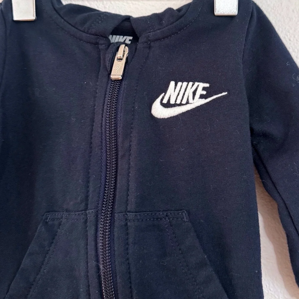 Nike Infant Club Fleece Full-Zip Hooded Onepiece